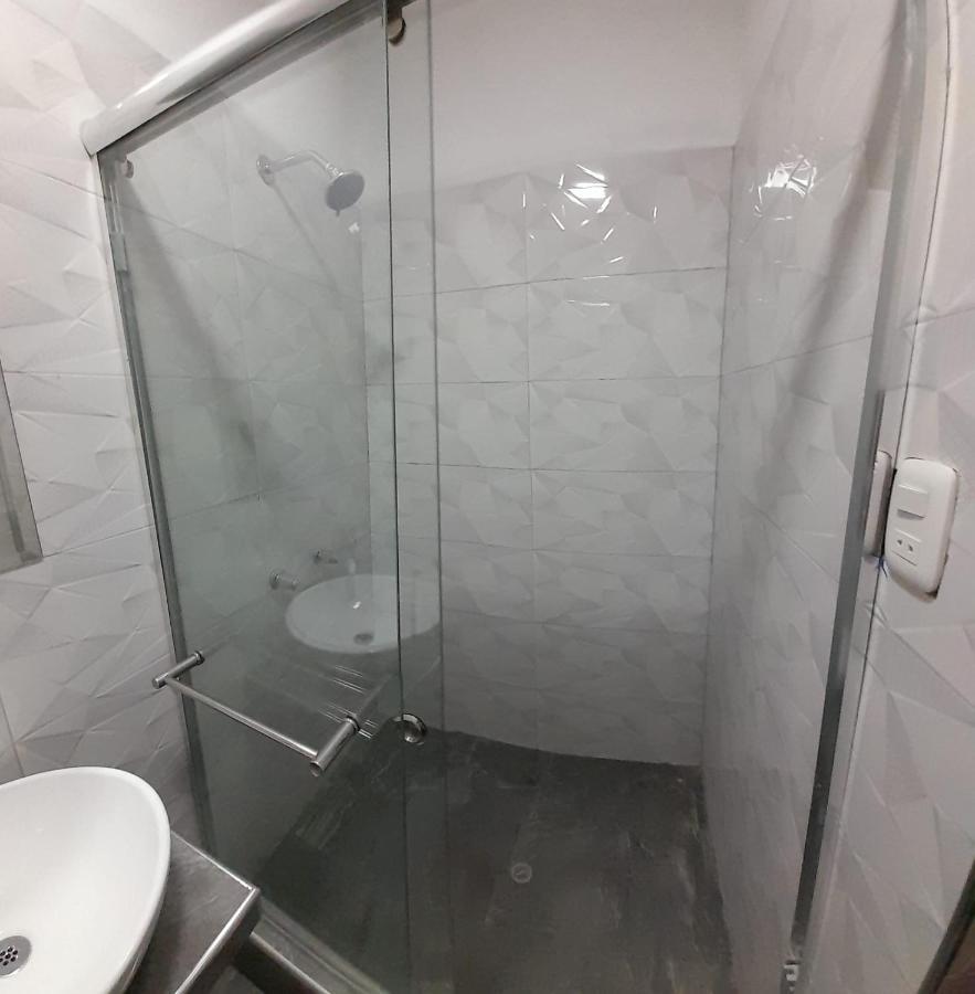 Ronald Hotel تشورين المظهر الخارجي الصورة