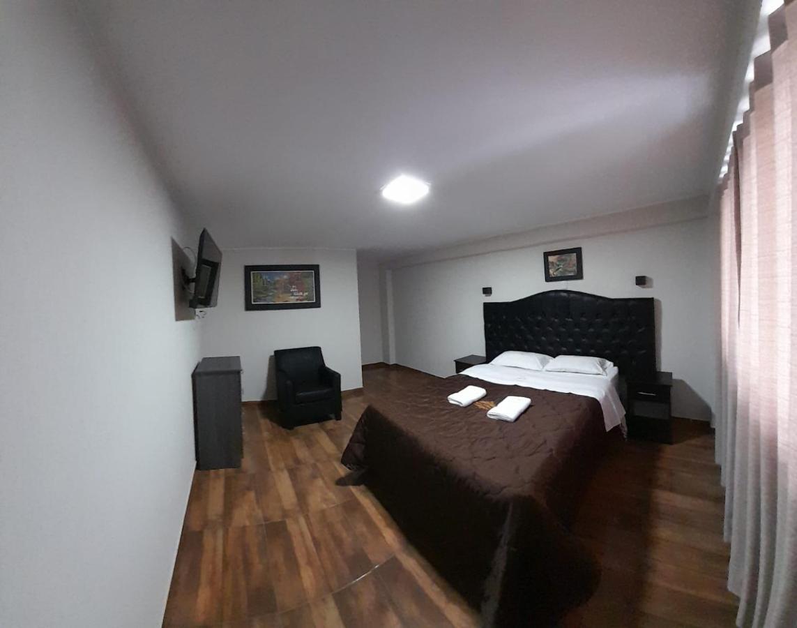 Ronald Hotel تشورين المظهر الخارجي الصورة