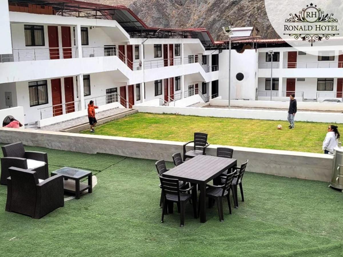 Ronald Hotel تشورين المظهر الخارجي الصورة